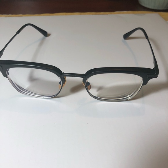 Rate elegant but discounted and limited edition of dita. DITA NOMAD Matte Black - Picture 8 of 14